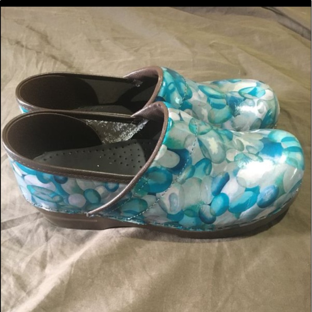 Sanita size 40